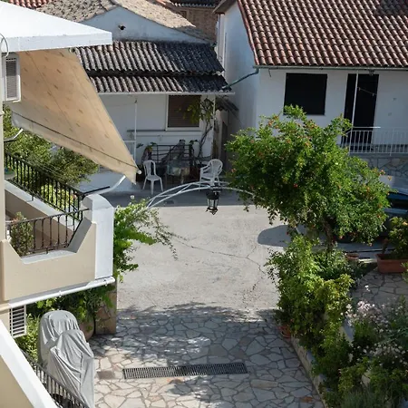 Avra Benitses (Corfu)