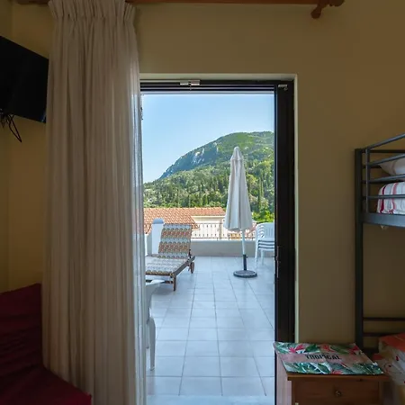 Avra Benitses (Corfu)